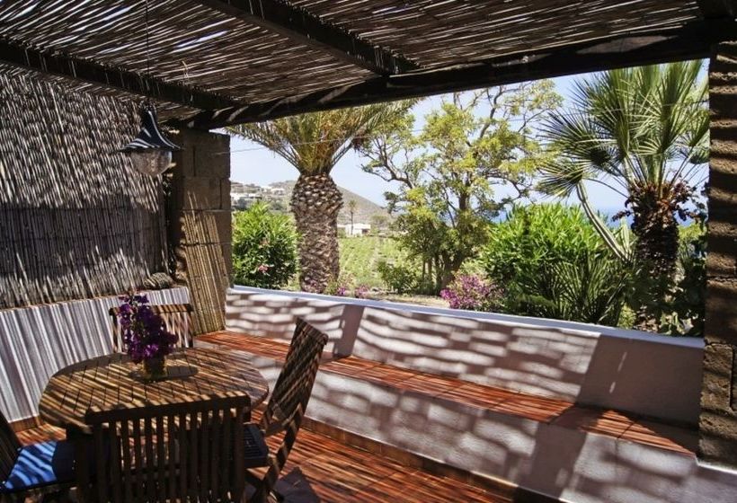 I Dammusi Di Punta Karace