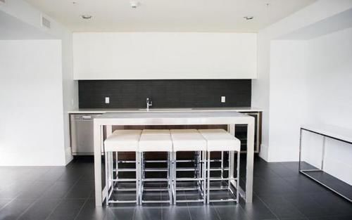 Executive Suites By Roseman - Luna