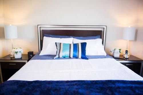 Executive Suites By Roseman - Luna