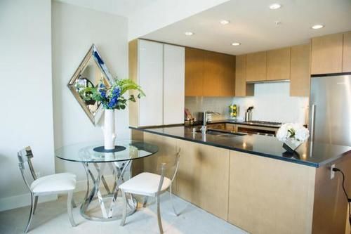 Executive Suites By Roseman - Luna