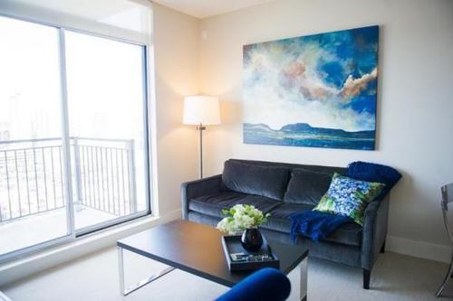 Executive Suites By Roseman - Luna