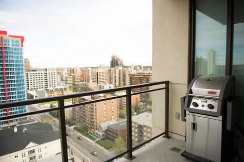 Executive Suites By Roseman - Luna