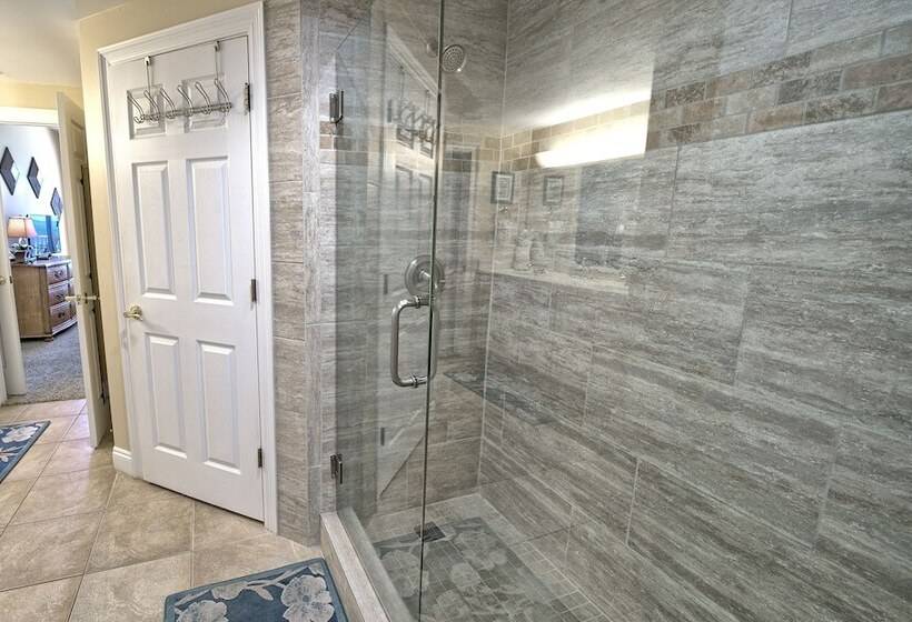 Gulf Crest Condominiums