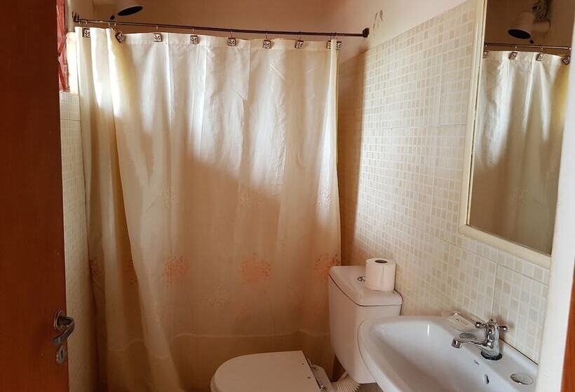 פונדק Nuevo Residencial Uno