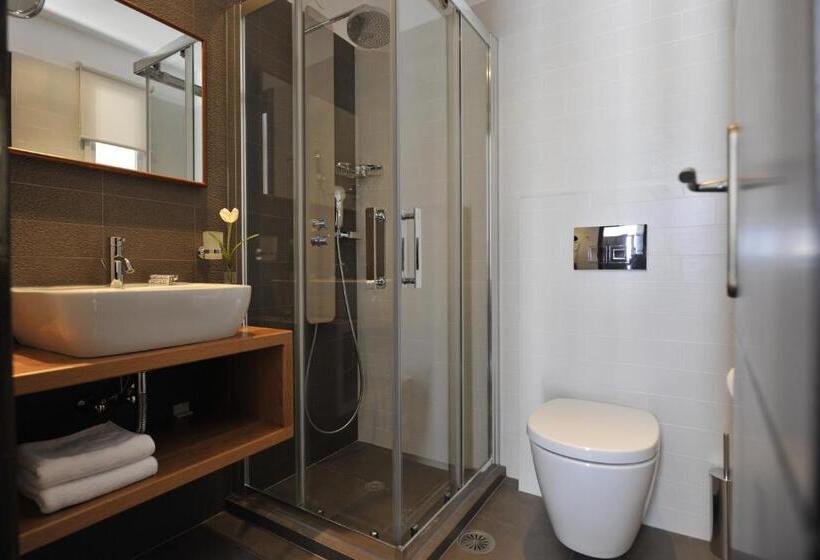 호텔 Aella Residence