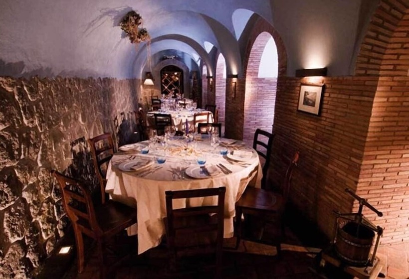 호텔 Agriturismo Monte Due Torri