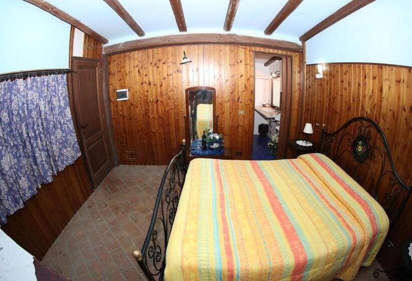 호텔 Agriturismo Monte Due Torri