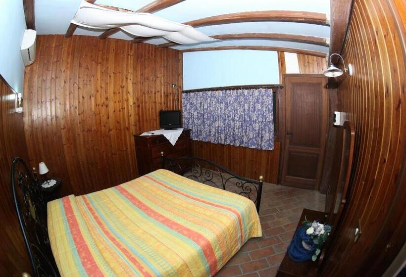 호텔 Agriturismo Monte Due Torri