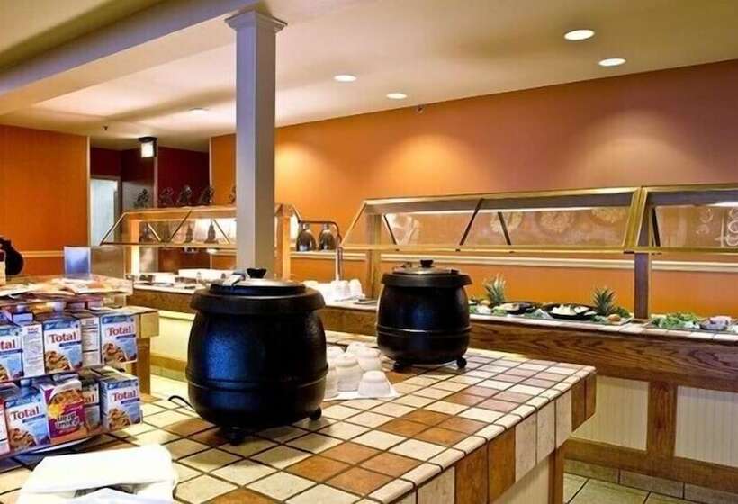 فندق Amicalola Falls State Park And Lodge