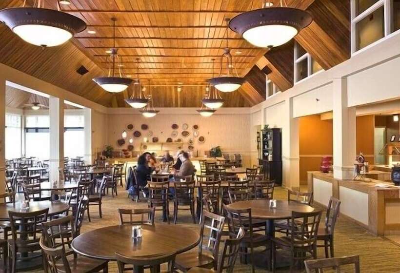 فندق Amicalola Falls State Park And Lodge