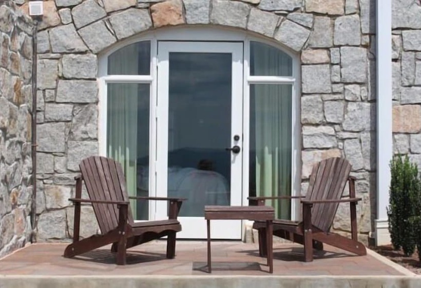 فندق Amicalola Falls State Park And Lodge