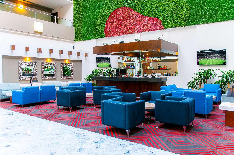 فندق Best Western Plus Santa Cecilia Pachuca