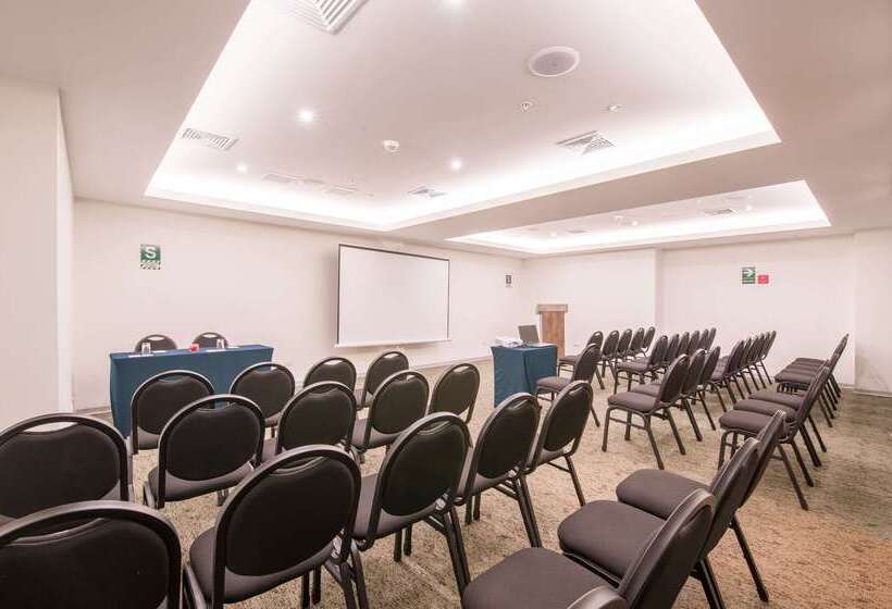 호텔 Best Western Plus Urban Larco