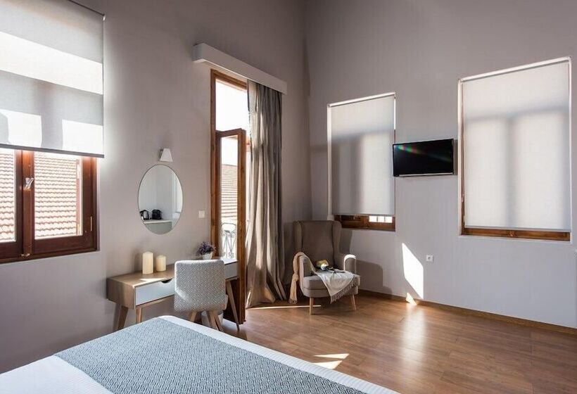 בית מלון כפרי Bluebell Luxury Suites