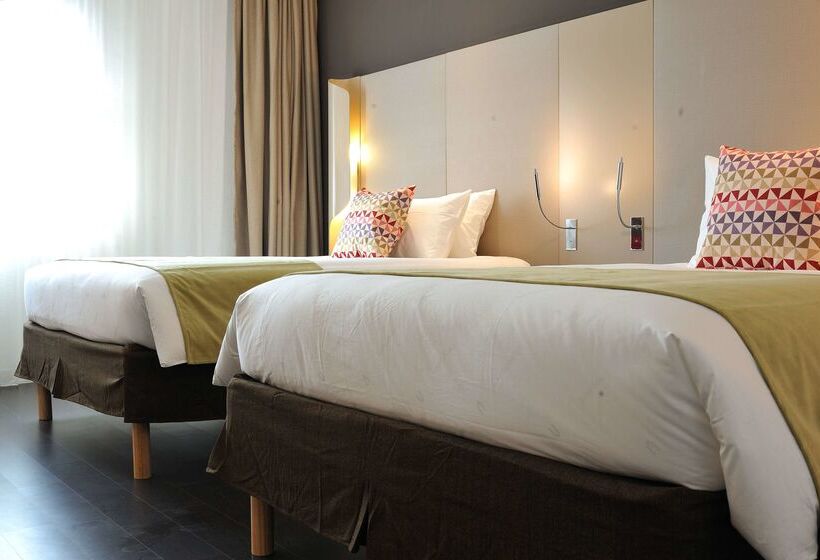 호텔 Campanile Shanghai Railway Station And People S Square