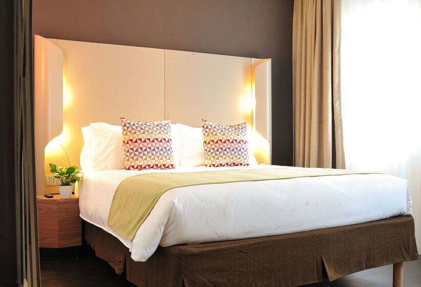 호텔 Campanile Shanghai Railway Station And People S Square