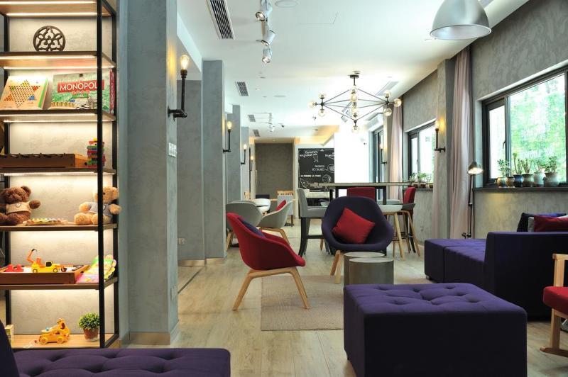 호텔 Campanile Shanghai Railway Station And People S Square