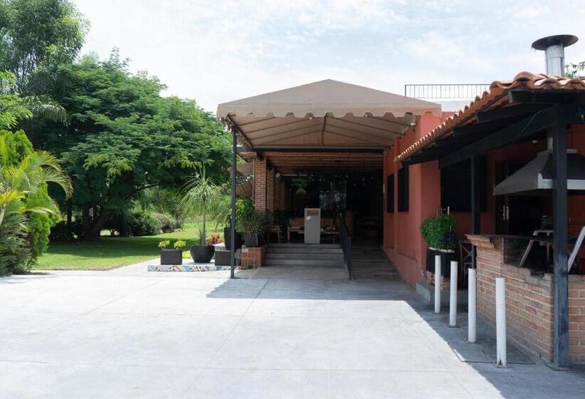 בית מלון כפרי Capital O La Joya Del Lago