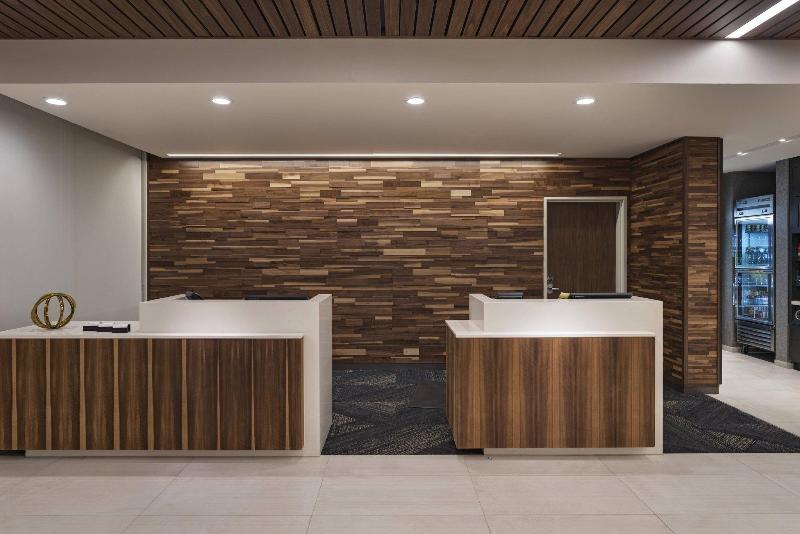 فندق Courtyard By Marriott Houston Sugar Land/lake Pointe