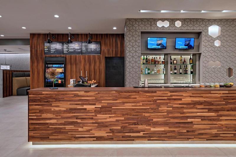 فندق Courtyard By Marriott Houston Sugar Land/lake Pointe