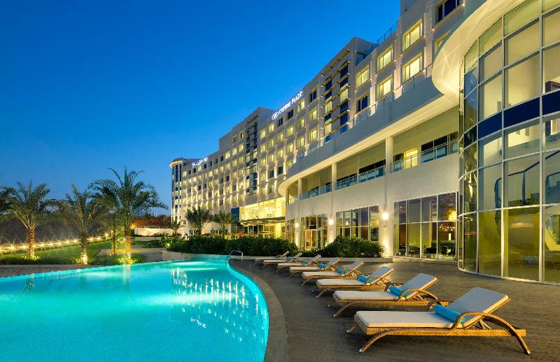 هتل Crowne Plaza Muscat Ocec, An Ihg