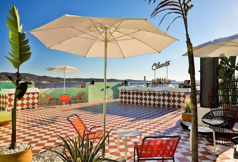 ホテル Cubanito Ibiza