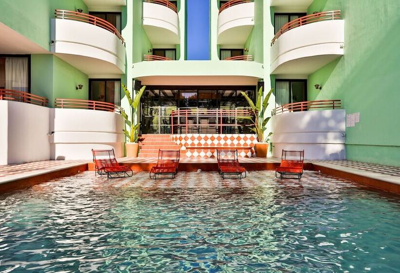 ホテル Cubanito Ibiza