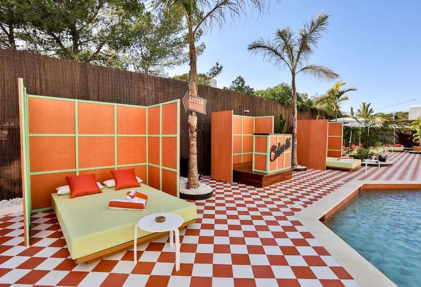 ホテル Cubanito Ibiza