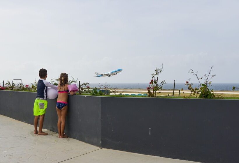 호텔 Curacao Airport