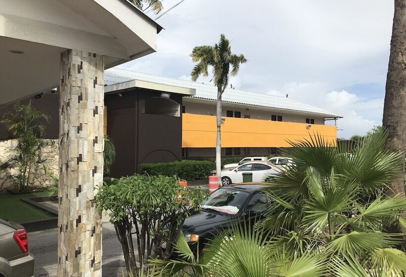 호텔 Curacao Airport