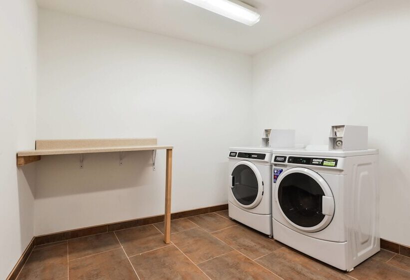 فندق Fairfield Inn & Suites By Marriott Coralville