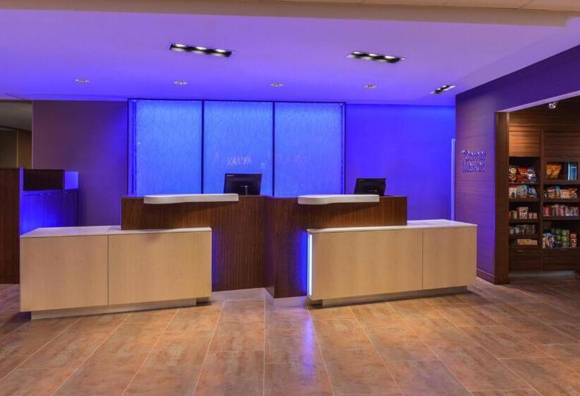 فندق Fairfield Inn & Suites By Marriott Coralville