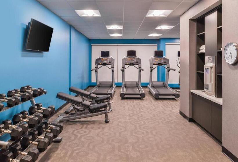 فندق Fairfield Inn & Suites By Marriott Coralville