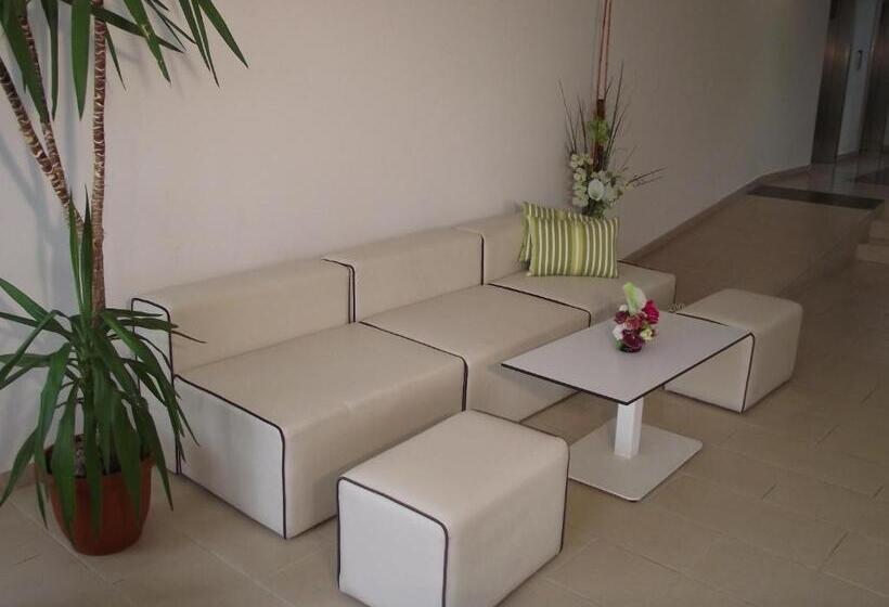 בית מלון כפרי Favorit