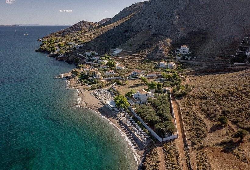 בית מלון כפרי Four Seasons Hydra Luxury Suites