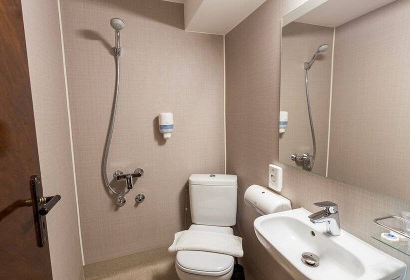 ホテル Grand Jules  Boat