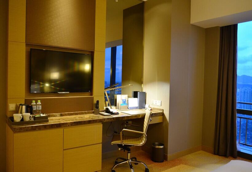 هتل Hilton Yantai