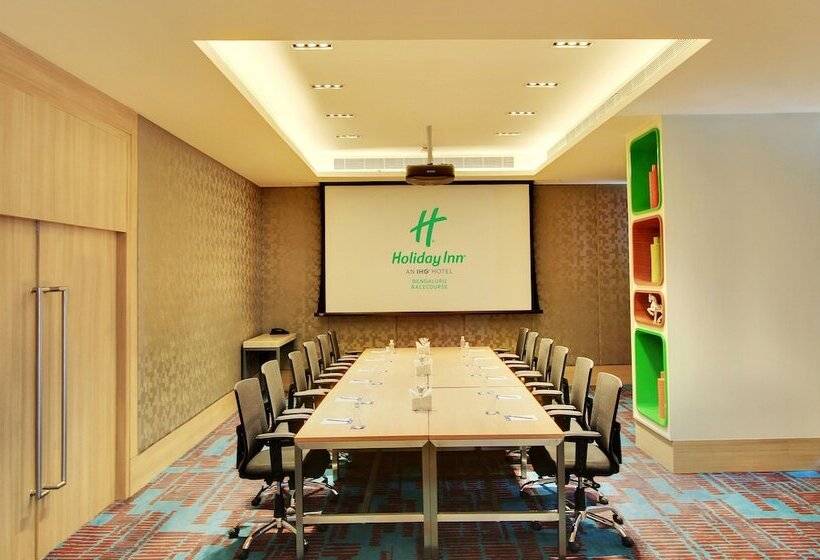 호텔 Holiday Inn Bengaluru Racecourse, An Ihg