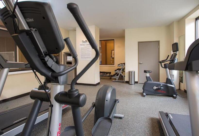 هتل Holiday Inn Express   Springfield Downtown, An Ihg