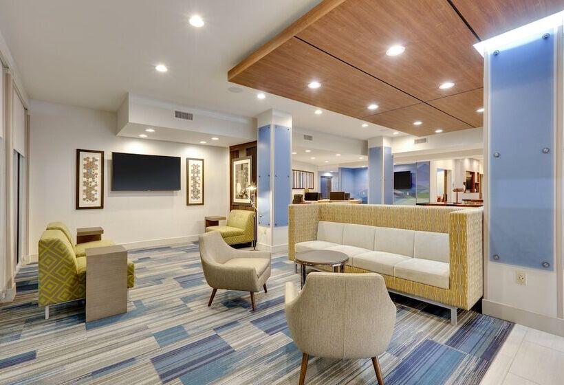 فندق Holiday Inn Express & Suites Dallas Nw   Farmers Branch, An Ihg