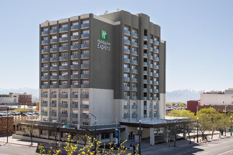 Отель Holiday Inn Express & Suites Memphis Arpt Elvis Presley Blv, An Ihg