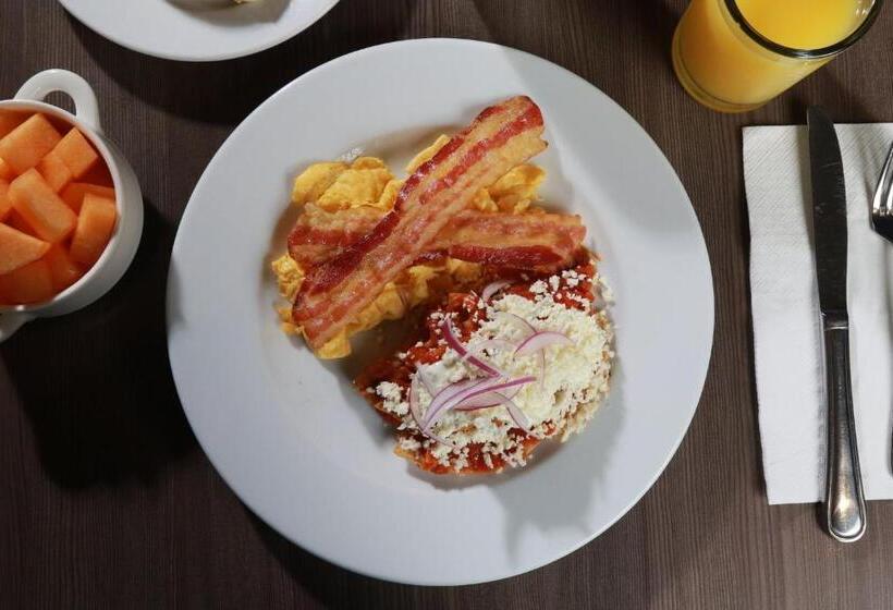 Hotel Holiday Inn Express   Tuxpan, An Ihg