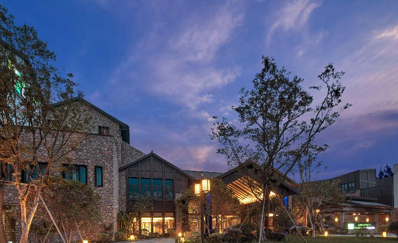 فندق Holiday Inn Express Zhejiang Qianxia Lake, An Ihg