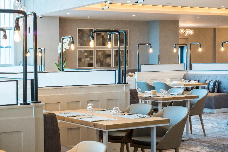 هتل Holiday Inn & Suites   Dubai Festival City Mall, An Ihg