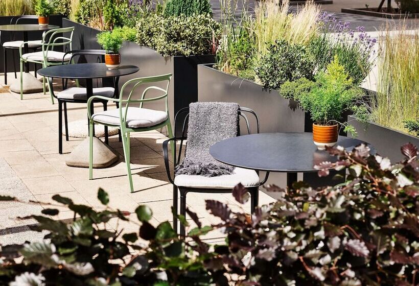 Отель Hyatt House Manchester