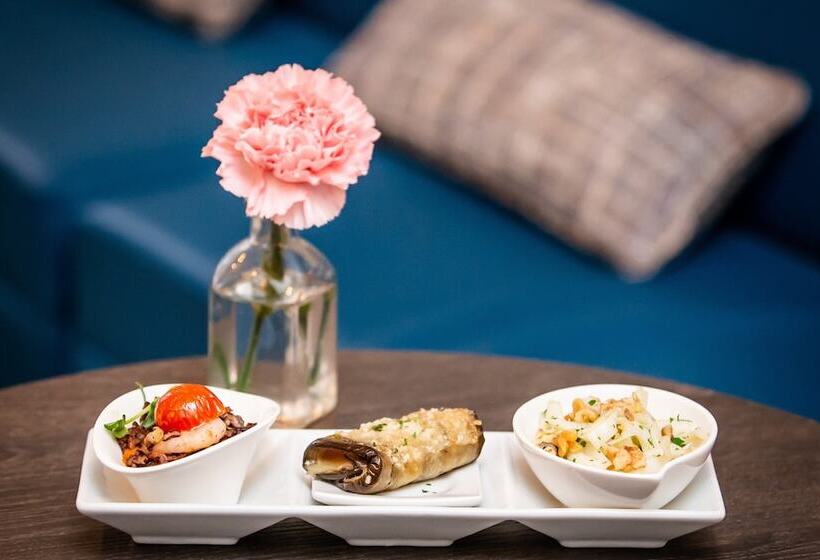 هتل Indigo Milan Corso Monforte, An Ihg