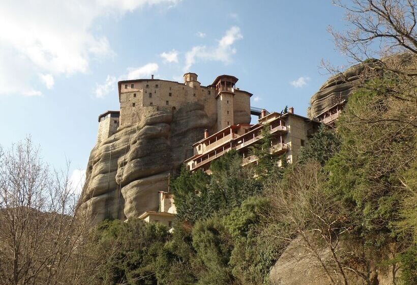 Отель Guesthouse Iridanos