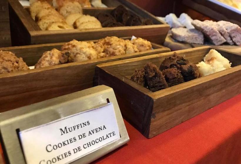 فندق La Comarca Suites De Montaña & Spa