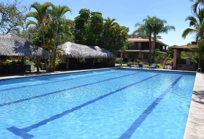 בית מלון כפרי Capital O La Joya Del Lago