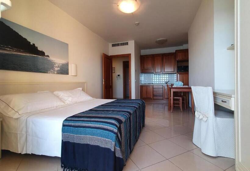 ホテル Lido Resort